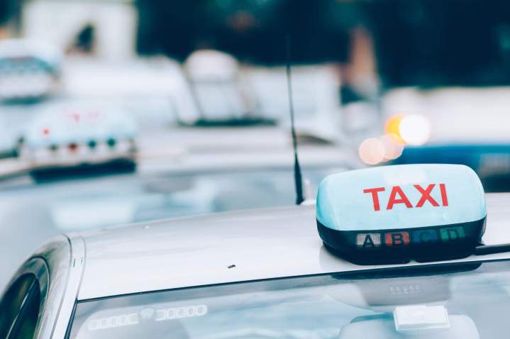 Taxi pour la gare Amiens